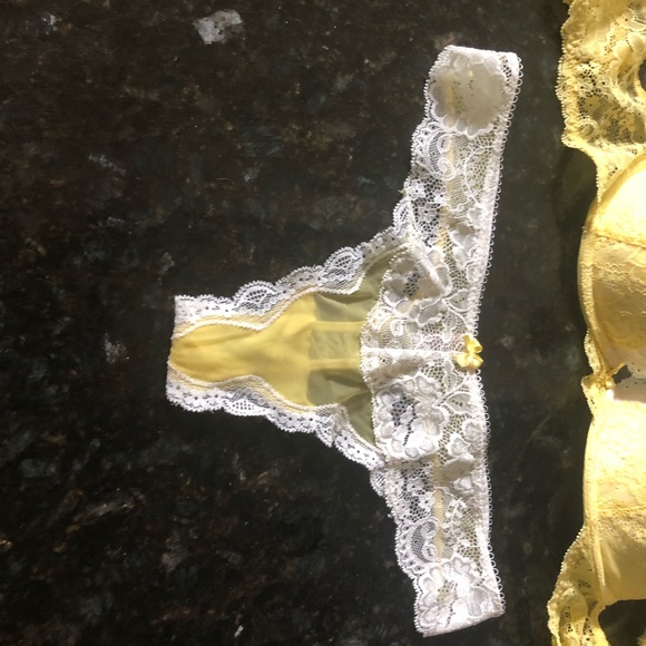 Beautiful set Victoria’s Secret Angle collection - Picture 6 of 14